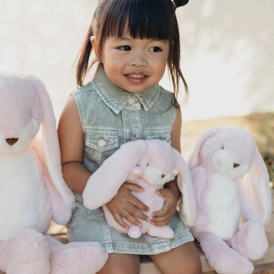 Tiny 8" Nibble Bunny- Pink