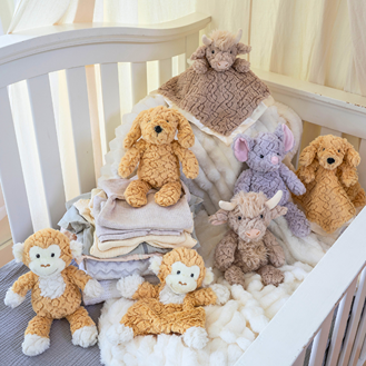 Putty Nursery Golden Puppy|12192