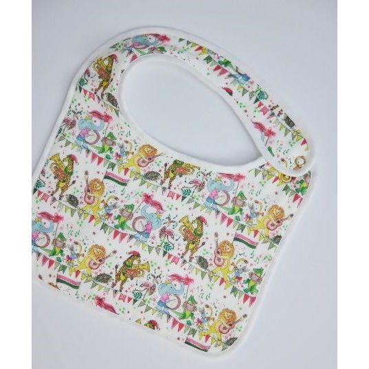 Musical Jubilee Bib in White|6933