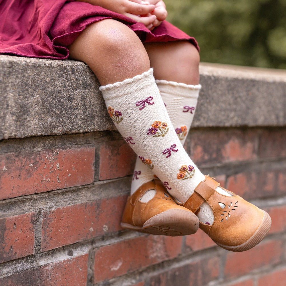 Vanilla Floral Knee High Socks|10399