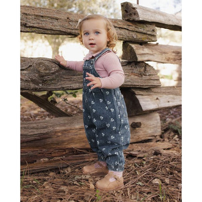 Vintage Overall Heart Ditsy