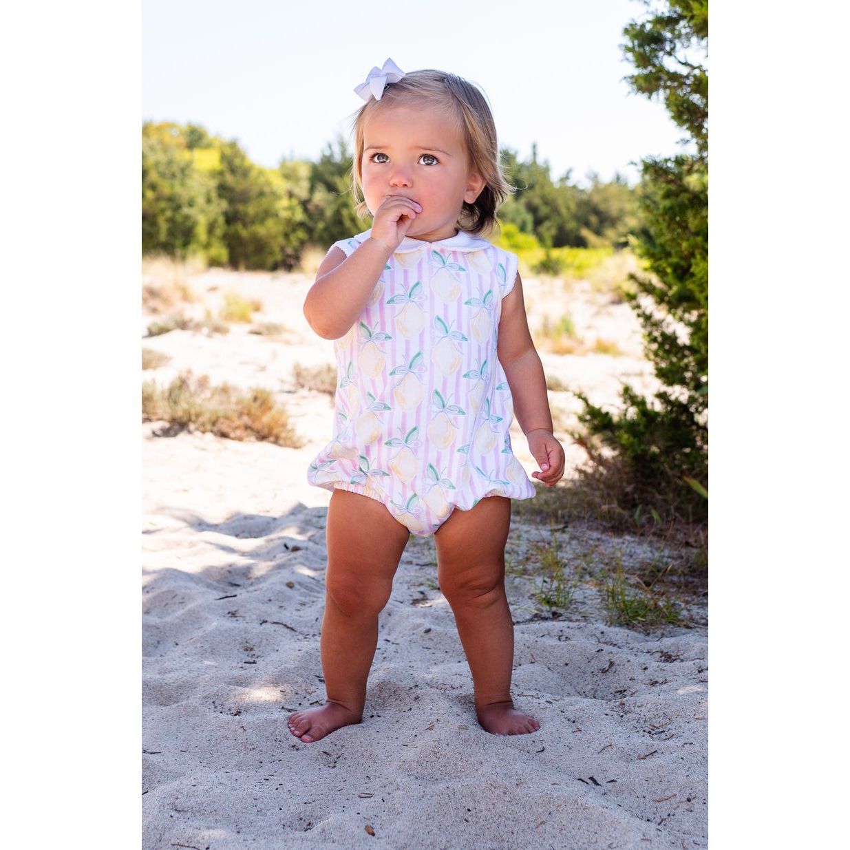 Girls pink lemonade bubble|11111