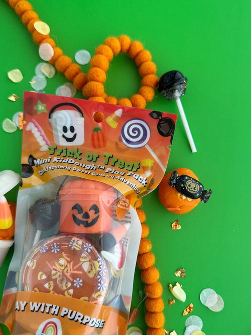 Trick Or Treat Mini KidDough Play Pack|13105