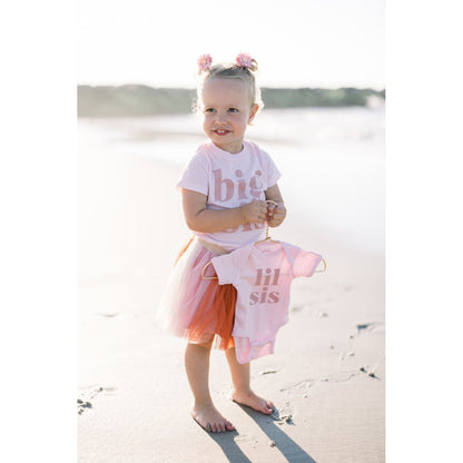 Lil Sis Short Sleeve Onesie|4735
