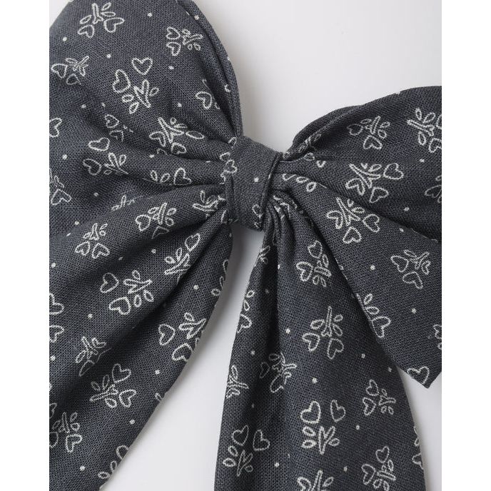 Oversized Bow Heart Ditsy