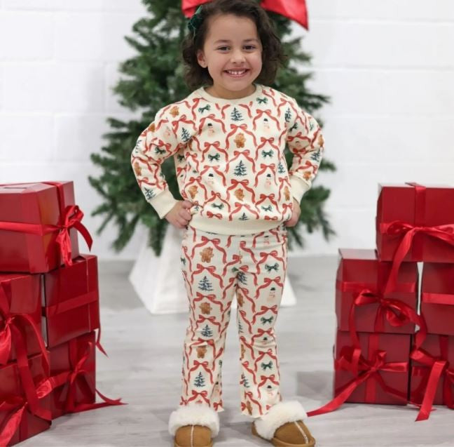 Christmas Cutie Sweatshirt|9766